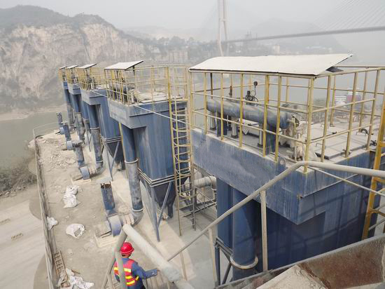 銀川中衛劉經理定購的PPC32-4水泥庫頂布袋除塵器已發貨 銀川中衛劉經理定購的PPC32-4水泥庫頂布袋除塵器已發貨