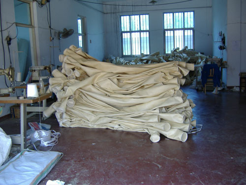 福州陳經(jīng)理定購(gòu)的生物質(zhì)鍋爐除塵布袋與除塵骨架今日已發(fā)貨 福州陳經(jīng)理定購(gòu)的生物質(zhì)鍋爐除塵布袋與除塵骨架今日已發(fā)貨